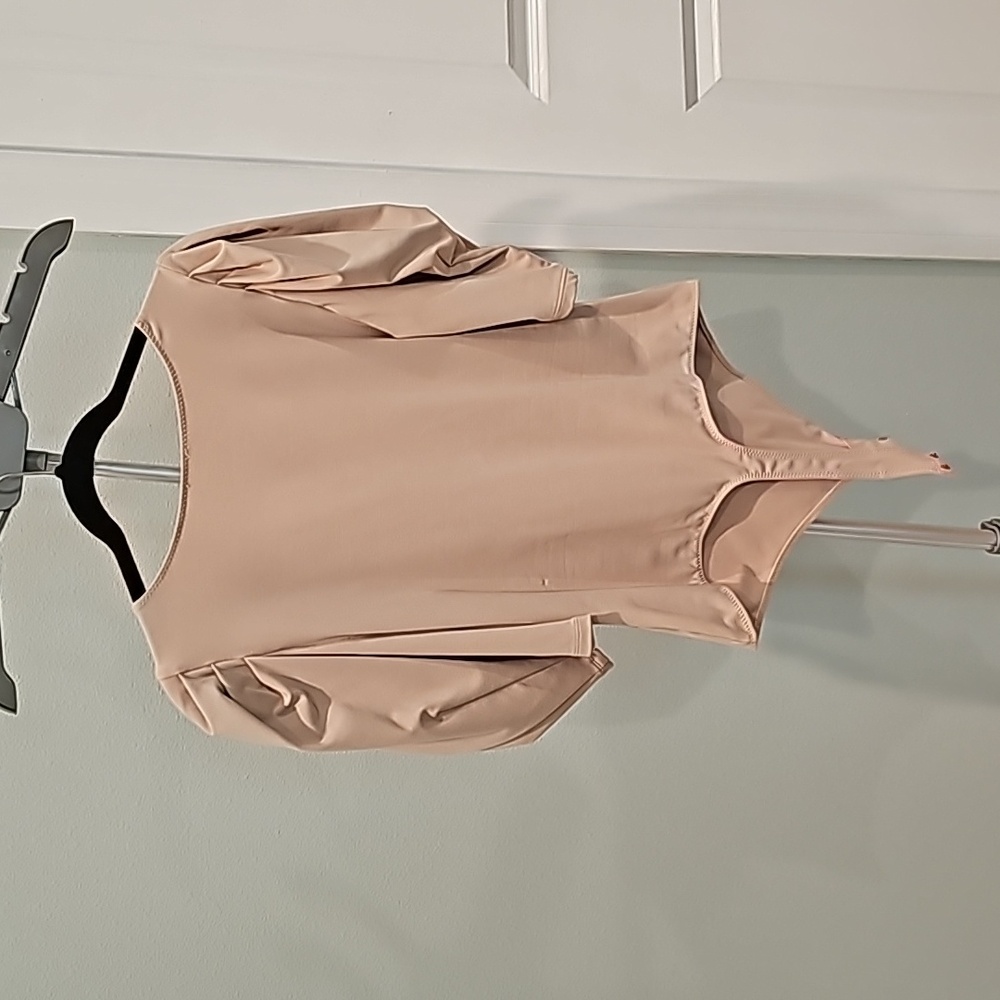 Bodysuit - Picture 5 of 6